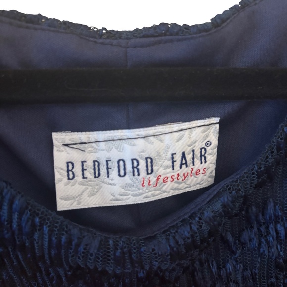 Vintage Bedford Fair Midnight Blue Lace Tank Top scalloped hem Size Medium navy - Picture 2 of 9